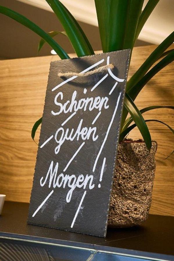 Zum Dallmayr Hotel Garni Berching Dış mekan fotoğraf