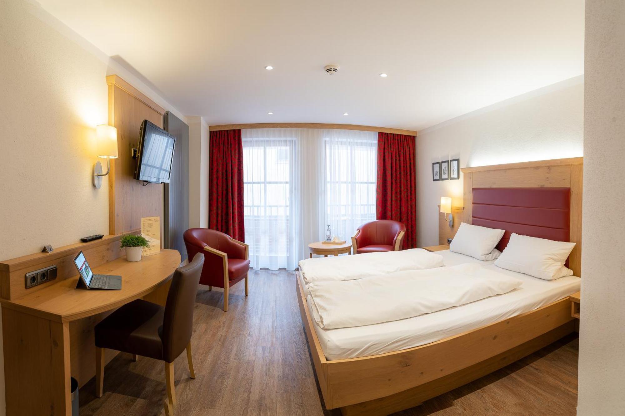 Zum Dallmayr Hotel Garni Berching Dış mekan fotoğraf