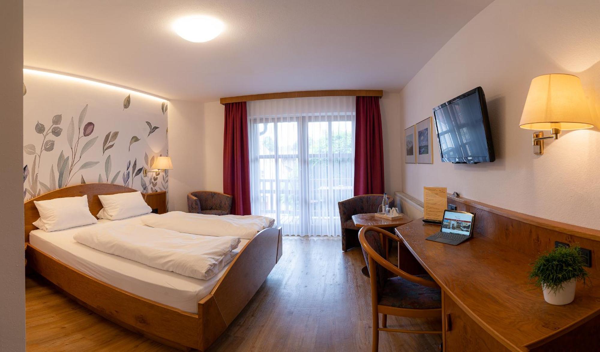 Zum Dallmayr Hotel Garni Berching Dış mekan fotoğraf